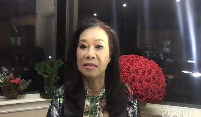 Bà Maya Dangelas khởi kiện nhiều cá nhân và doanh nghiệp ra Tòa Liên bang Hoa Kỳ đòi bồi thường 500 triệu USD