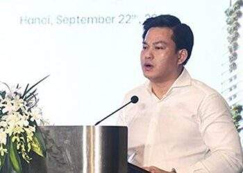 'Bất động sản mới chỉ mon men, rón rén phục hồi'