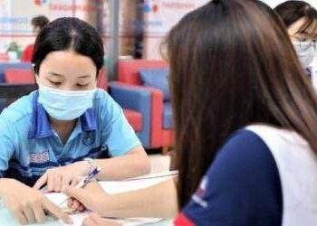 Bộ Giáo dục và Đào tạo đề nghị không tăng học phí