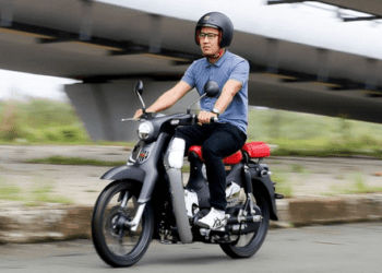 Honda Super Cub C125 Disney Limited Editon có gì đặc biệt để người chơi xe săn lùng?