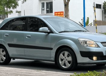 Kia Rio 2008 hiếm gặp tại Việt Nam, giá dưới 200 triệu đồng