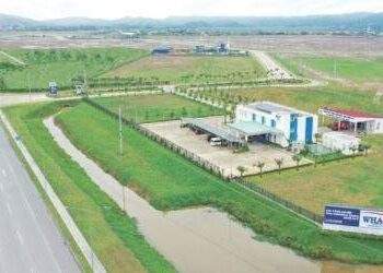 Nghệ An trao chứng nhận đăng ký đầu tư dự án 45 triệu USD đến từ Singapore
