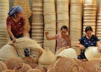 Phát triển kinh tế nông thôn gắn với xây dựng nông nghiệp sinh thái
