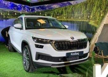 Skoda Kodiaq 'đấu' Hyundai Santa Fe tại Việt Nam, giá từ 1,189 tỉ đồng