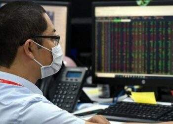 Yêu cầu xác thực thông tin cá nhân người tham gia giao dịch chứng khoán trước 30.11
