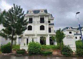 Bất động sản đã chạm đáy chưa?