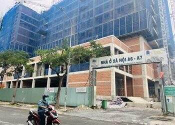 Đằng sau suất mua nhà ở xã hội
