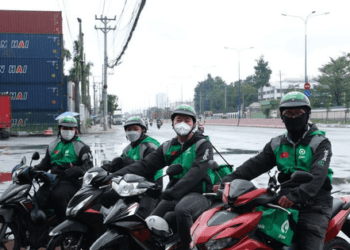 Người dân Bình Dương, Đồng Nai có thể đặt xe, gọi đồ ăn, giao hàng qua app Gojek