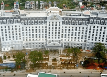 Phạt Công ty cổ phần Khải Vy 110 triệu đồng vì vi phạm tại dự án Merperle Dalat Hotel - Ảnh 3.