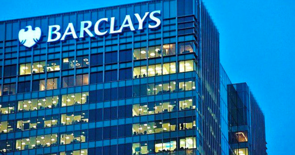 Ngân hàng Barclays báo cáo lợi nhuận khả quan, nhưng cảnh báo sẽ sớm cắt giảm chi phí