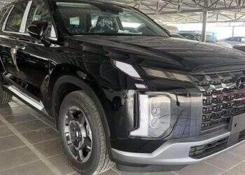 Hyundai Palisade bản tiêu chuẩn giá hơn 1,4 tỉ đồng trang bị gì?