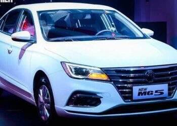 MG5 mới trình làng đã giảm giá, xe hạng C rẻ hơn Hyundai Grand i10