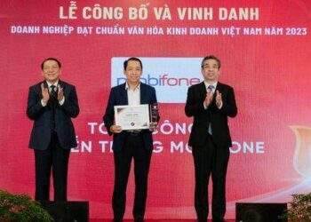 MobiFone được công nhận là ‘Doanh nghiệp đạt chuẩn văn hóa kinh doanh Việt Nam’ 2023