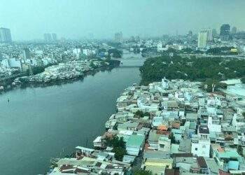TP.HCM: Thí điểm tất cả hộ dân có nhà ven kênh rạch được thuê mua nhà ở xã hội