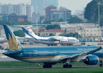 Các công ty con thuộc Vietnam Airlines kinh doanh ra sao khi công ty mẹ lỗ lớn?