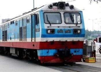 Cơ khí nội có chớp được 'cơ hội vàng' hơn 100 tỉ USD đầu tư đường sắt?