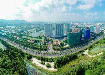 DIG muốn huy động 2.1 ngàn tỷ đồng từ trái phiếu để tài trợ cho 3 dự án bất động sản