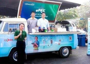 Ngân hàng cùng tiểu thương đẩy mạnh số hóa chợ truyền thống