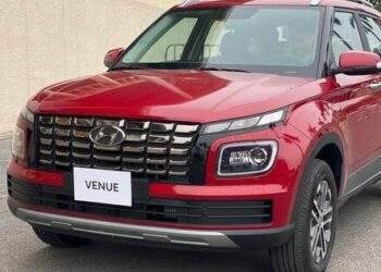 Rẻ hơn 40 triệu đồng, c&oacute; n&ecirc;n mua Hyundai Venue bản ti&ecirc;u chuẩn?