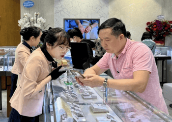 Thị giá gần 80,000 đồng/cp, nhân viên PNJ được mua ESOP với giá "hời" ra sao?