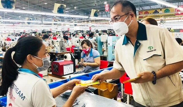 TPHCM chi hơn 915 tỷ đồng chăm lo Tết cho người nghèo, người có công