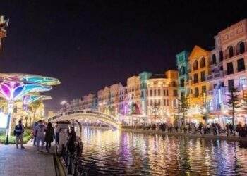 Khám phá tour du lịch đêm cực đã cho giới trẻ Hà thành dịp lễ này