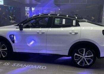 Lynk & Co 05 về Việt Nam, chưa thể định giá vì quá 'chát'