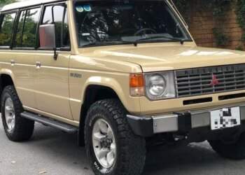 Xe hiếm Mitsubishi Pajero MK1 gần 35 năm tuổi tại Việt Nam
