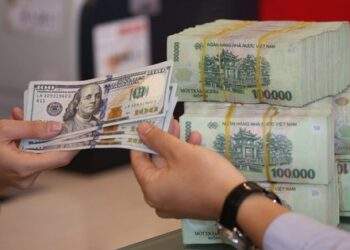 Ngân hàng tăng giá USD
