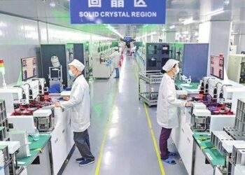 Phương Tây lo ngại trước làn sóng chip giá rẻ Trung Quốc