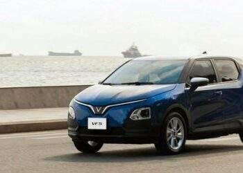 Tại sao xe điện nhiều “option” vượt trội nhưng chi phí tiết kiệm hơn hẳn xe xăng?