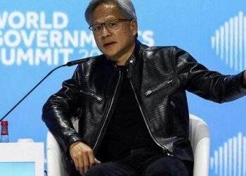 Tuyên bố 'Đừng học lập trình, AI sẽ lo hết' của CEO Nvidia gây tranh cãi