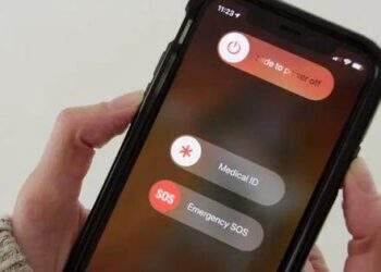 Có nên khởi động lại iPhone thường xuyên?