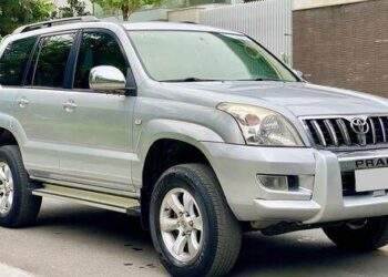 Có nên mua Toyota Land Cruiser Prado giá hơn 300 triệu đồng?
