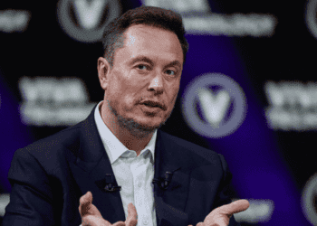 Elon Musk biến AI Grok thành nguồn mở, người dùng toàn quyền truy cập