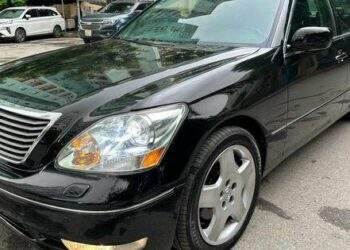 Lexus LS sau 20 năm sử dụng tại Việt Nam, rao giá 400 triệu đồng