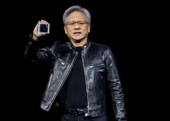 Nvidia ra mắt chip AI ‘mạnh nhất thế giới’, nhanh gấp 30 lần phiên bản cũ