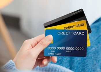 Dùng thẻ tín dụng như thế nào để không "vay 8 triệu thành nợ 8 tỉ"?