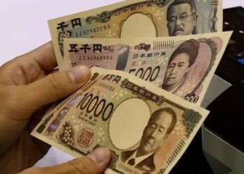 Đồng yên chạm đáy 34 năm, Nhật Bản sẽ can thiệp bằng cách nào và thách thức là gì?