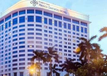 Công ty liên quan bà Trương Mỹ Lan bị phạt, bác tin đồn với ông Dương Công Minh