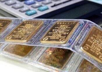 Giá vàng miếng SJC bị 'thổi bay' nửa triệu đồng mỗi lượng