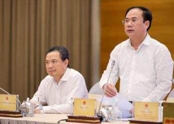 Lộ trình triển khai thi hành Luật kinh doanh bất động sản và Luật Nhà ở đang được thực hiện thế nào?