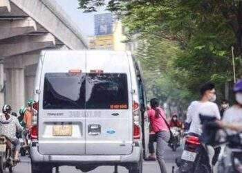 Nan giải xử lý xe hợp đồng chạy trá hình, bến xe và xe khách liên tỉnh lao đao vì ế khách