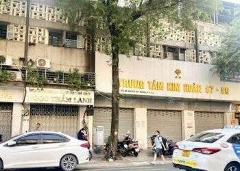 Nhiều tiệm vàng tại TP HCM bất ngờ đóng cửa