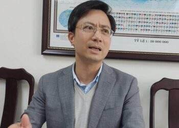'Sức mạnh kim tiền', sự thật bị chỉ trích