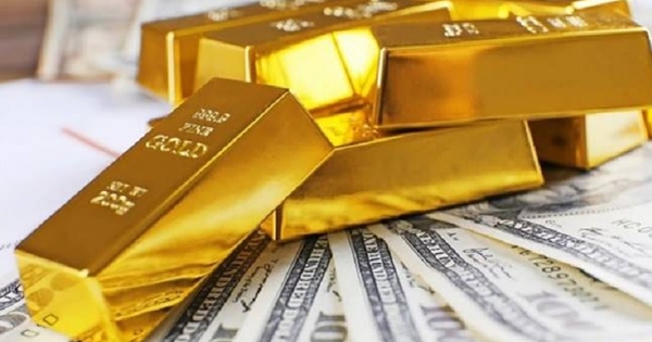 Giá vàng quốc tế cắm đầu lao dốc