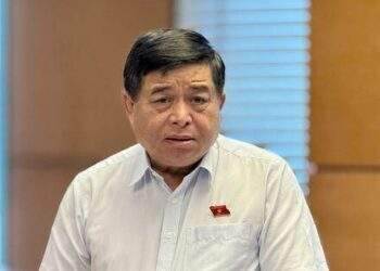 Bộ trưởng Nguyễn Chí Dũng: "Người ta làm như vũ bão, còn chúng ta cái gì cũng xin
