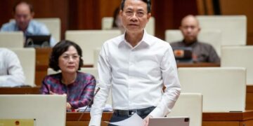 Bộ trưởng Nguyễn Mạnh Hùng: 6 giải pháp ngăn chặn vấn nạn lừa đảo trực tuyến