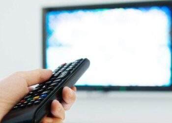 Điều khiển TV bán tại Việt Nam đã xuất hiện phím tắt VTVGo