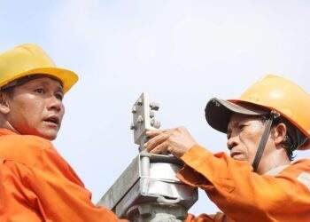 Thủ tướng chỉ đạo điều hành giá điện theo lộ trình phù hợp